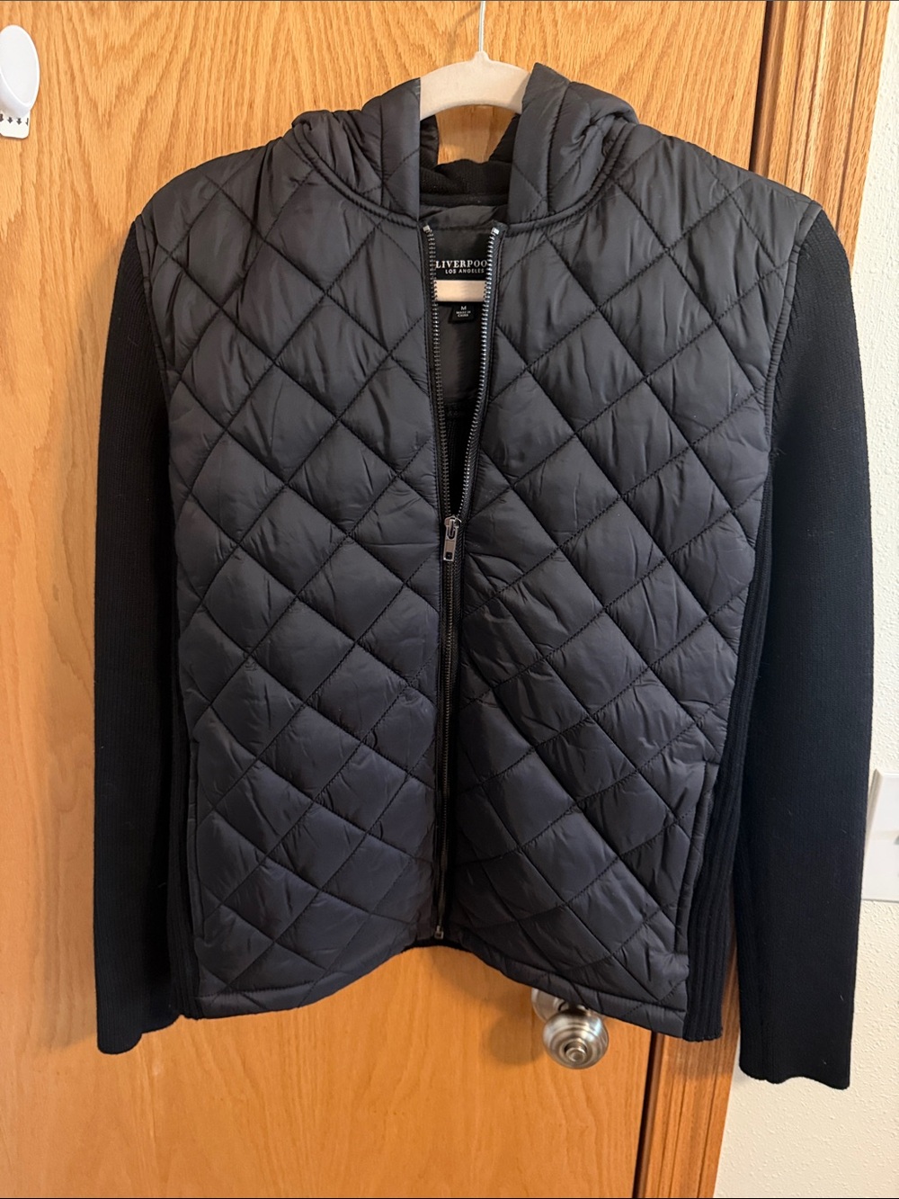 Liverpool Quilted Hooded Puffer Jacket in Black